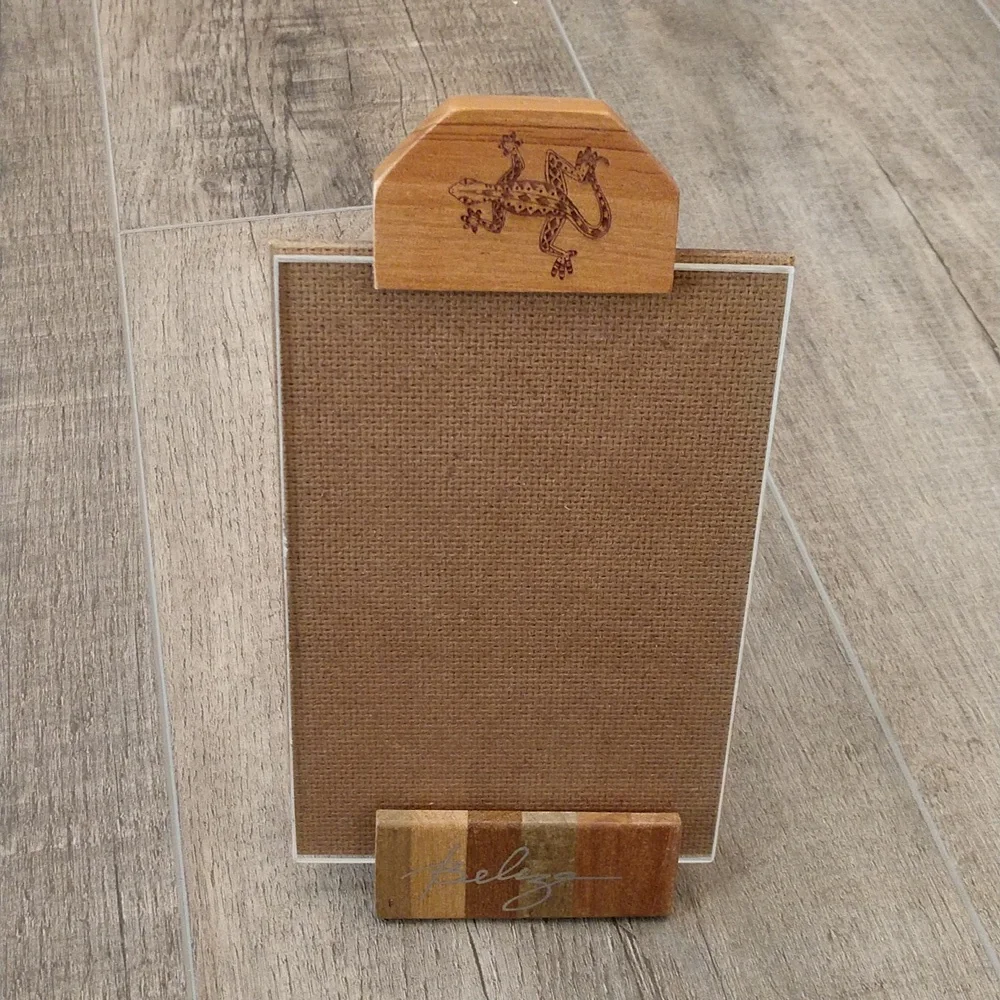 Picture Frame‎ from Belize
